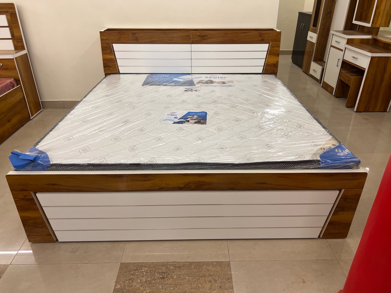 FLAP Bed view 7