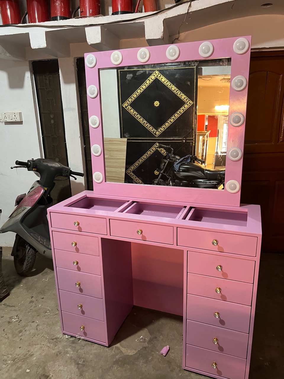 Pink Salon Table with Mirror view 2