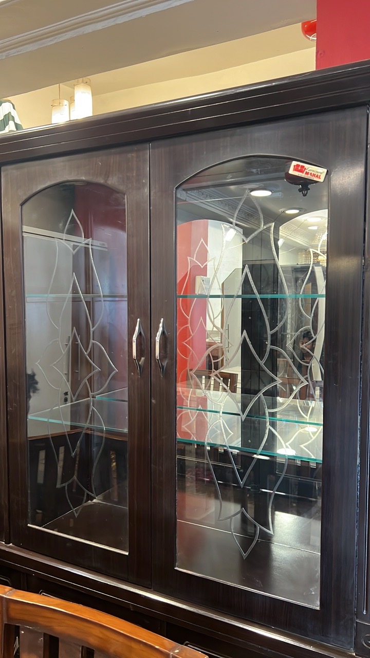 Glass Display Cabinet view 4