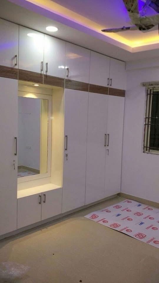 Modern Wooden Wardrobe view 2