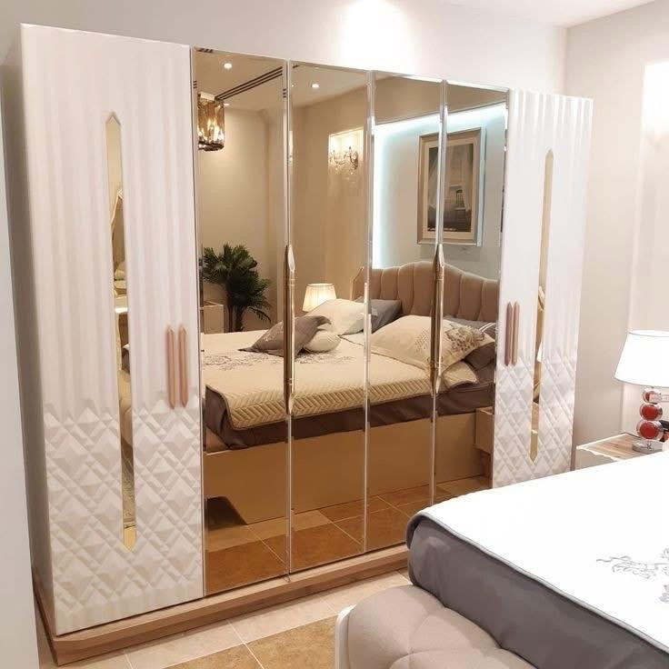 Modern Wardrobe view 2