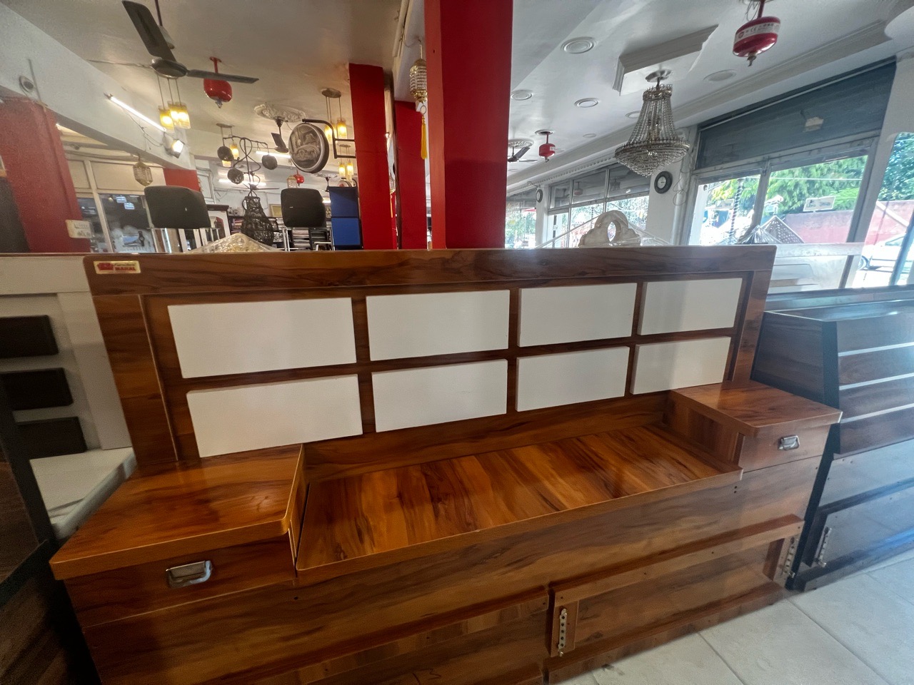 Counter Bed view 7