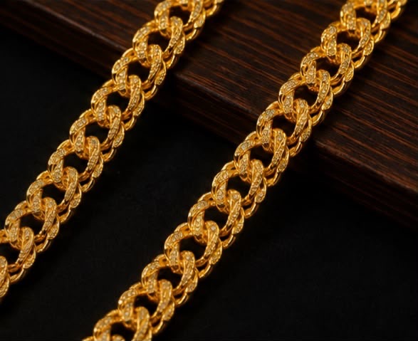 Gold Chain Curb view 3