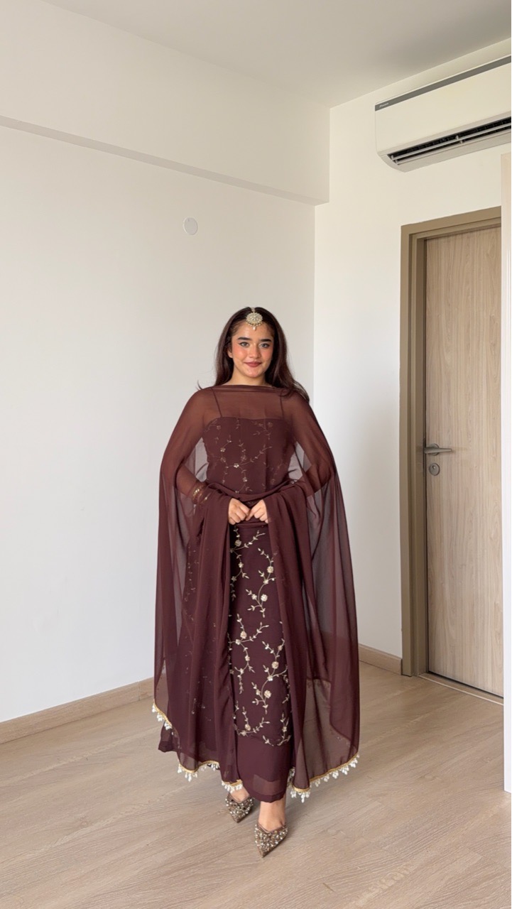 ‘Saba’ Suit Set view 2