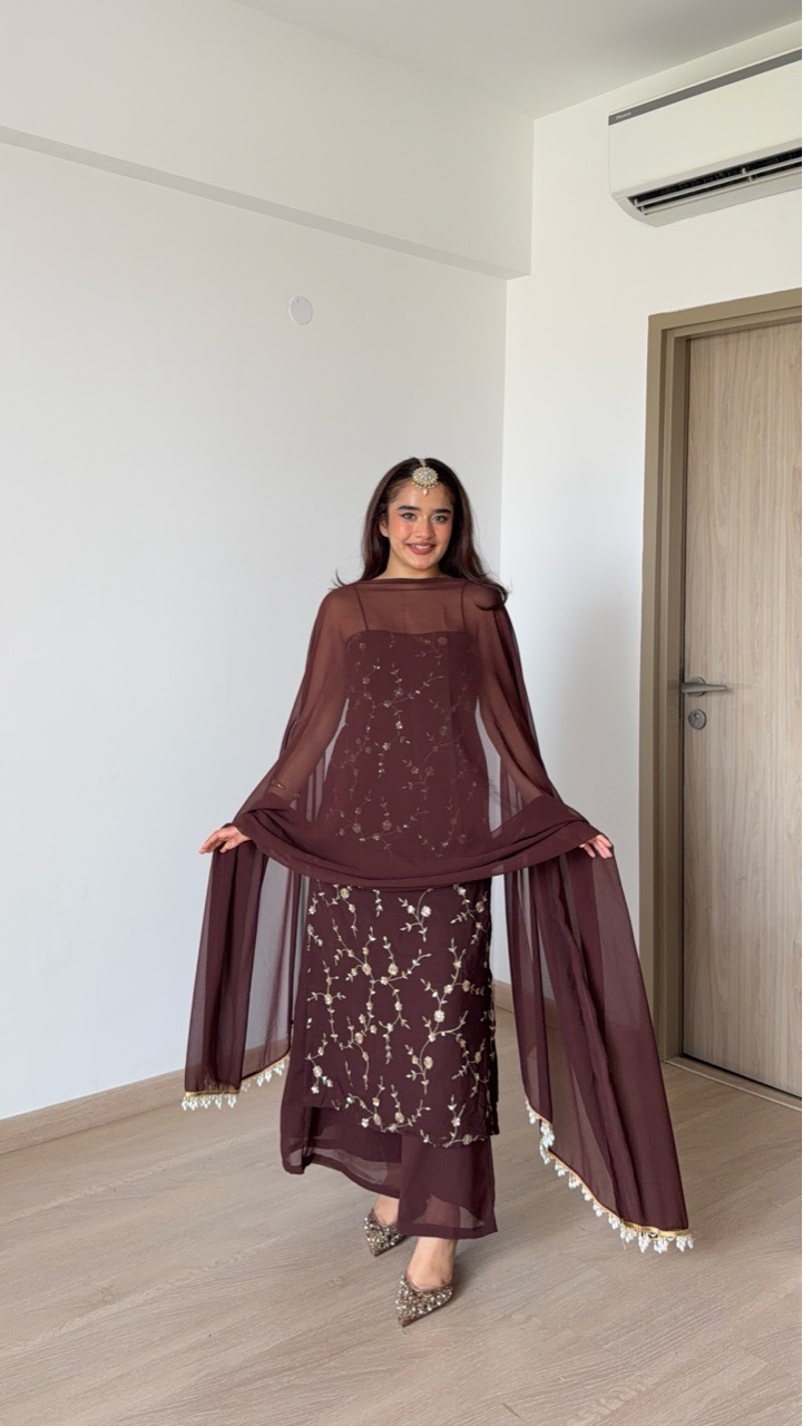 ‘Saba’ Suit Set view 4