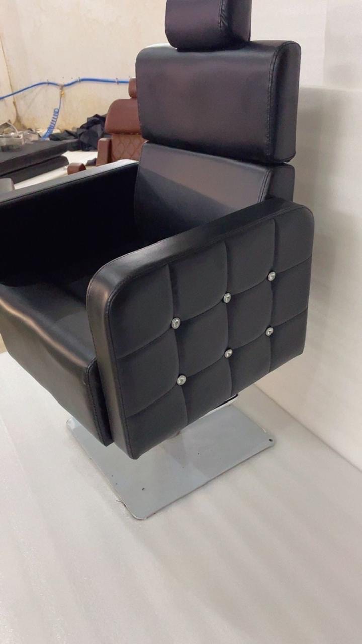 Green Leatherette Hair Cutting Chair view 3