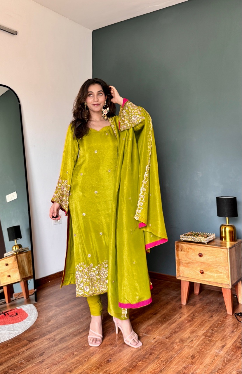 ‘Ayesha’ Suit Set