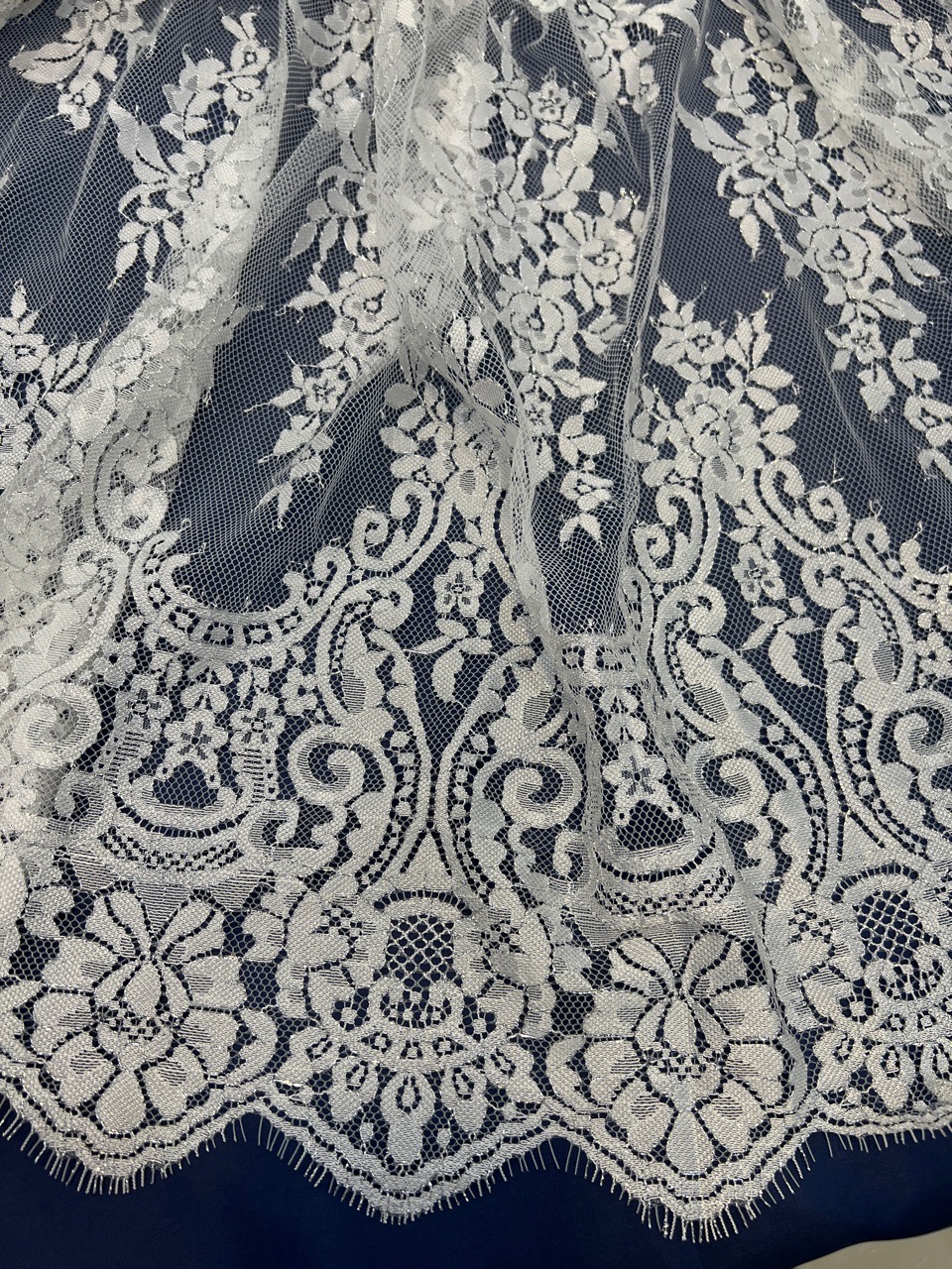 FACP1080 Chantilly Lace Panel 300 X 150 Cms view 3