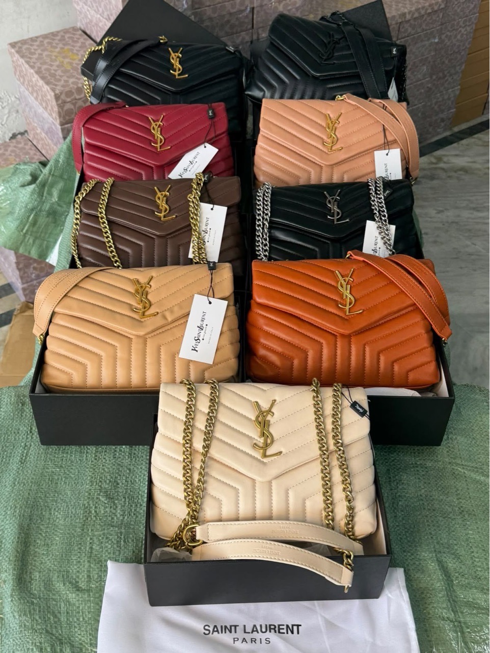Saint Laurent Handbag