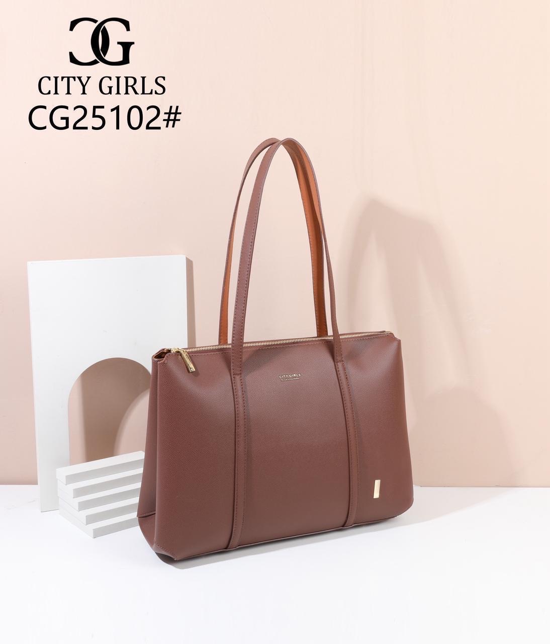 CITY GIRLS Tote Bag view 3