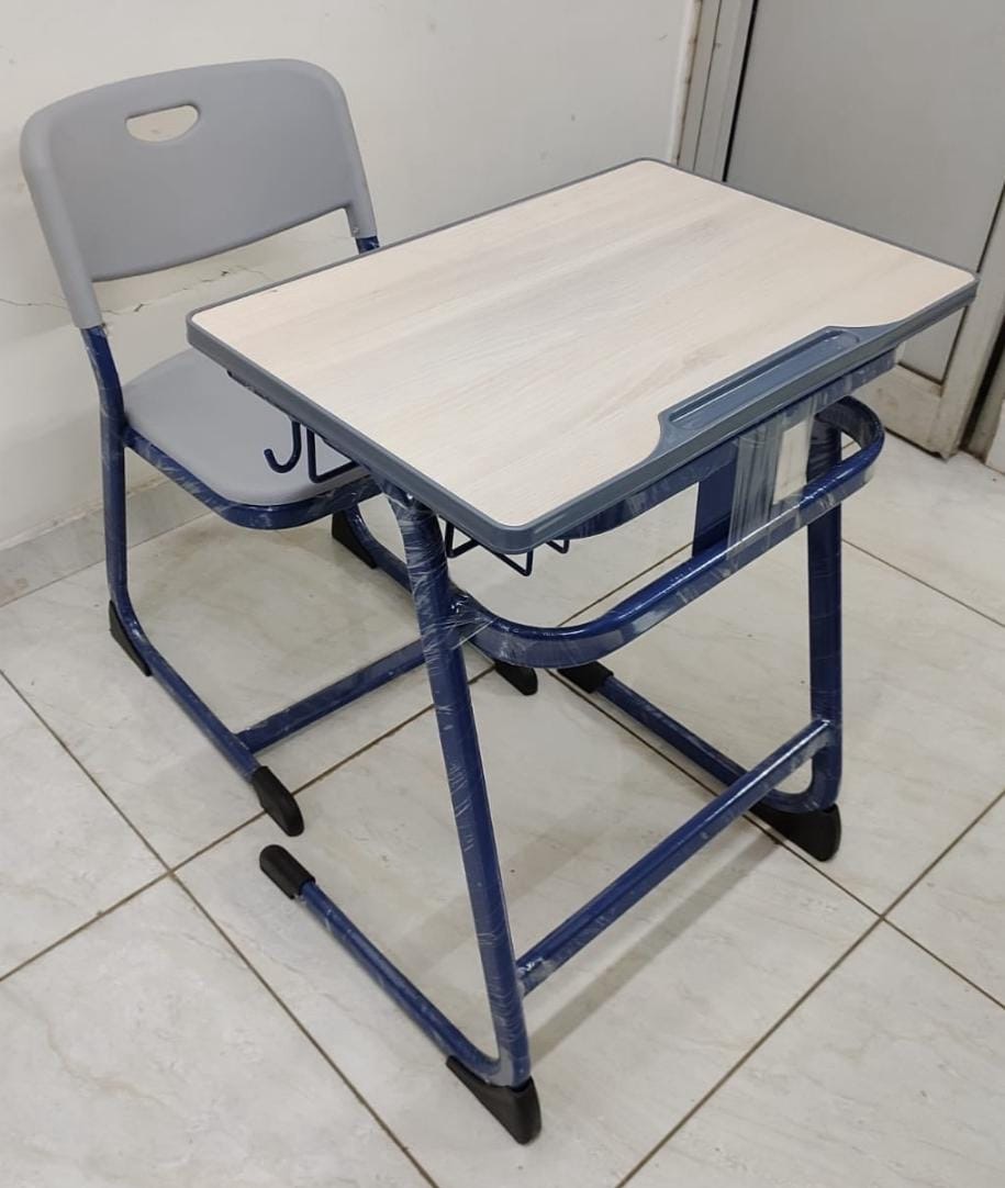 Student Desk with Chair view 3