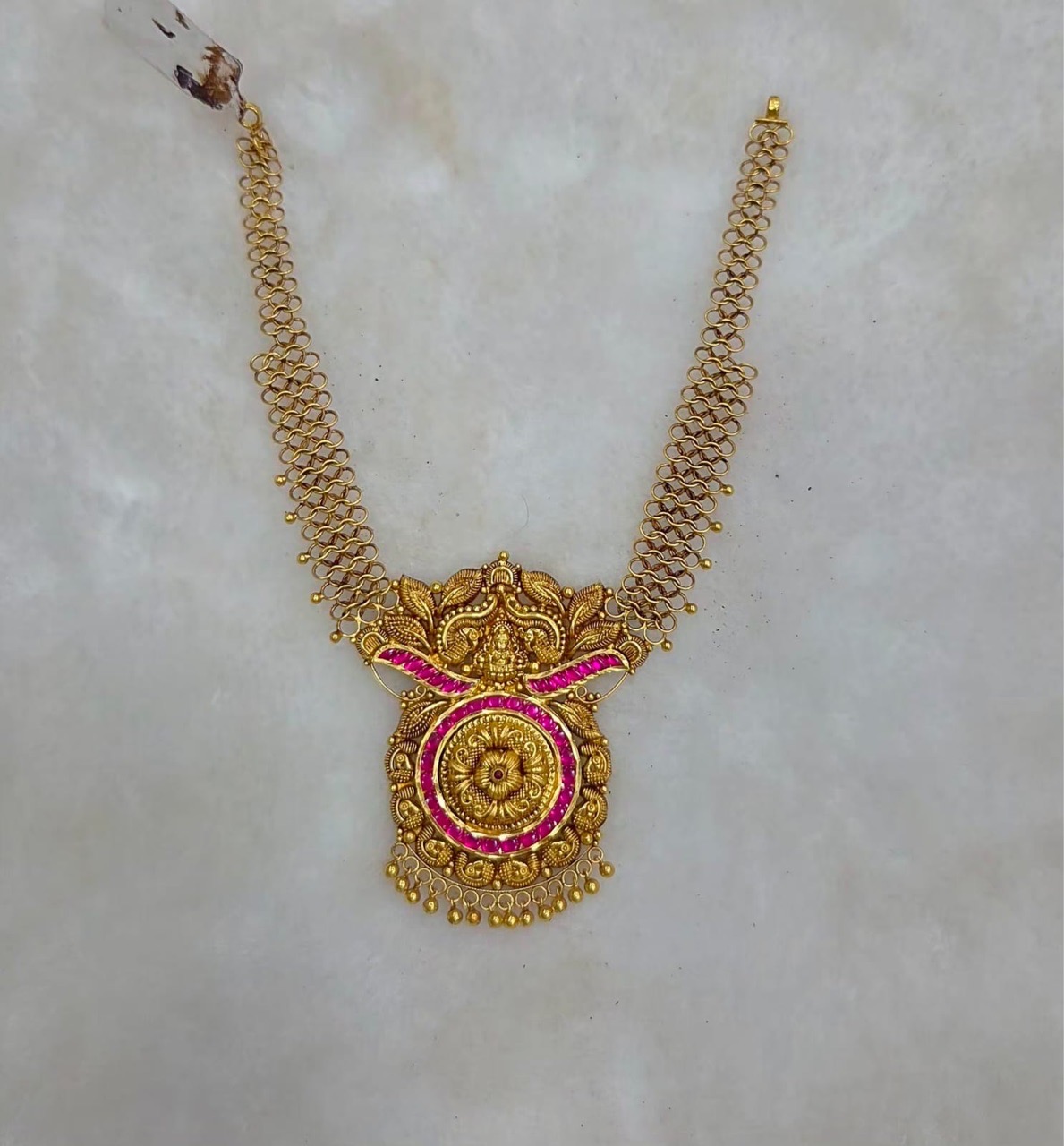 Gold Traditional Necklace1 view 4