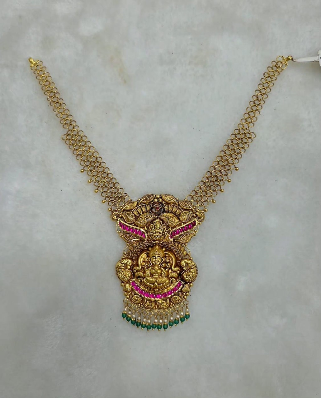 Gold Traditional Necklace1 view 3
