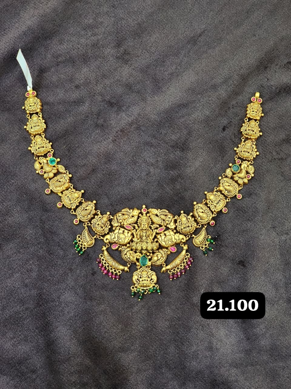 Traditional Gold Necklac1 view 10