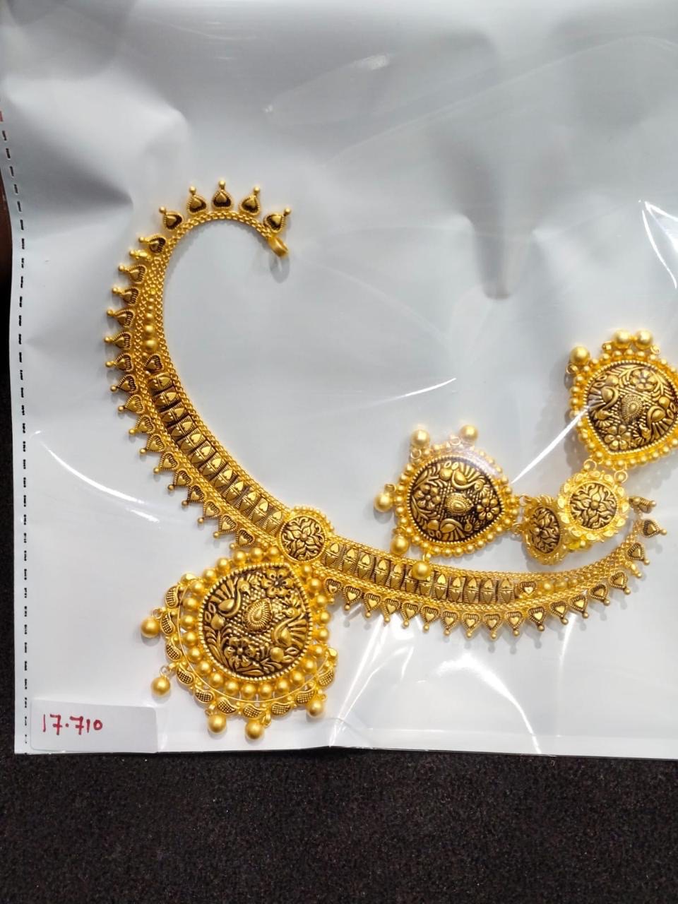 Gold Necklace Light Weight Sets view 3