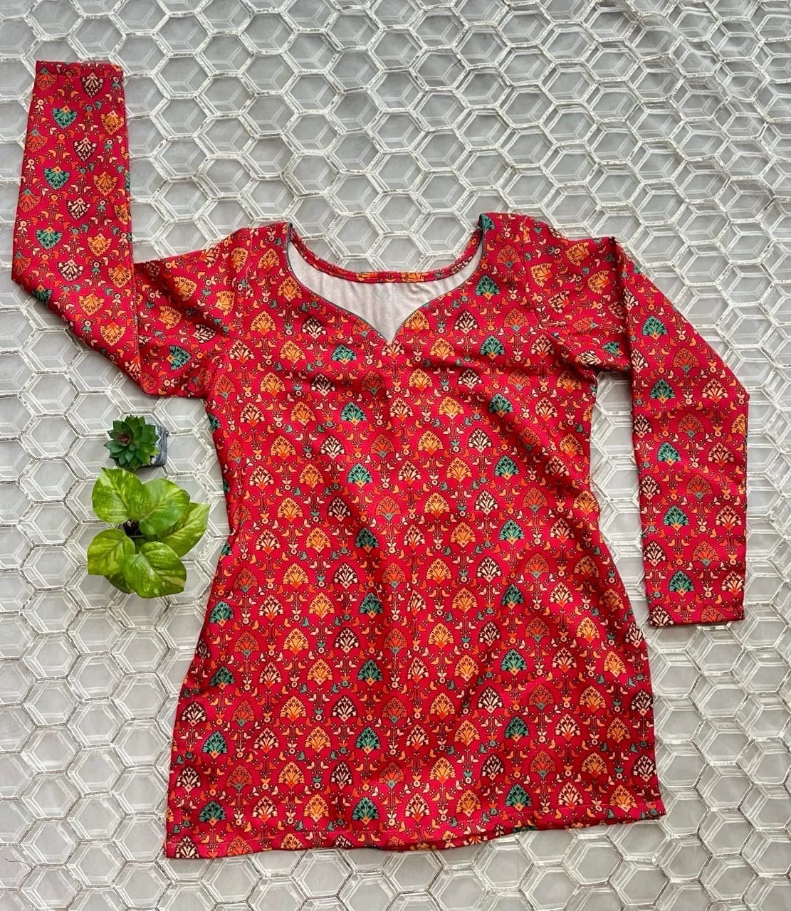 Woolen Corset Kurti with paan neck view 4