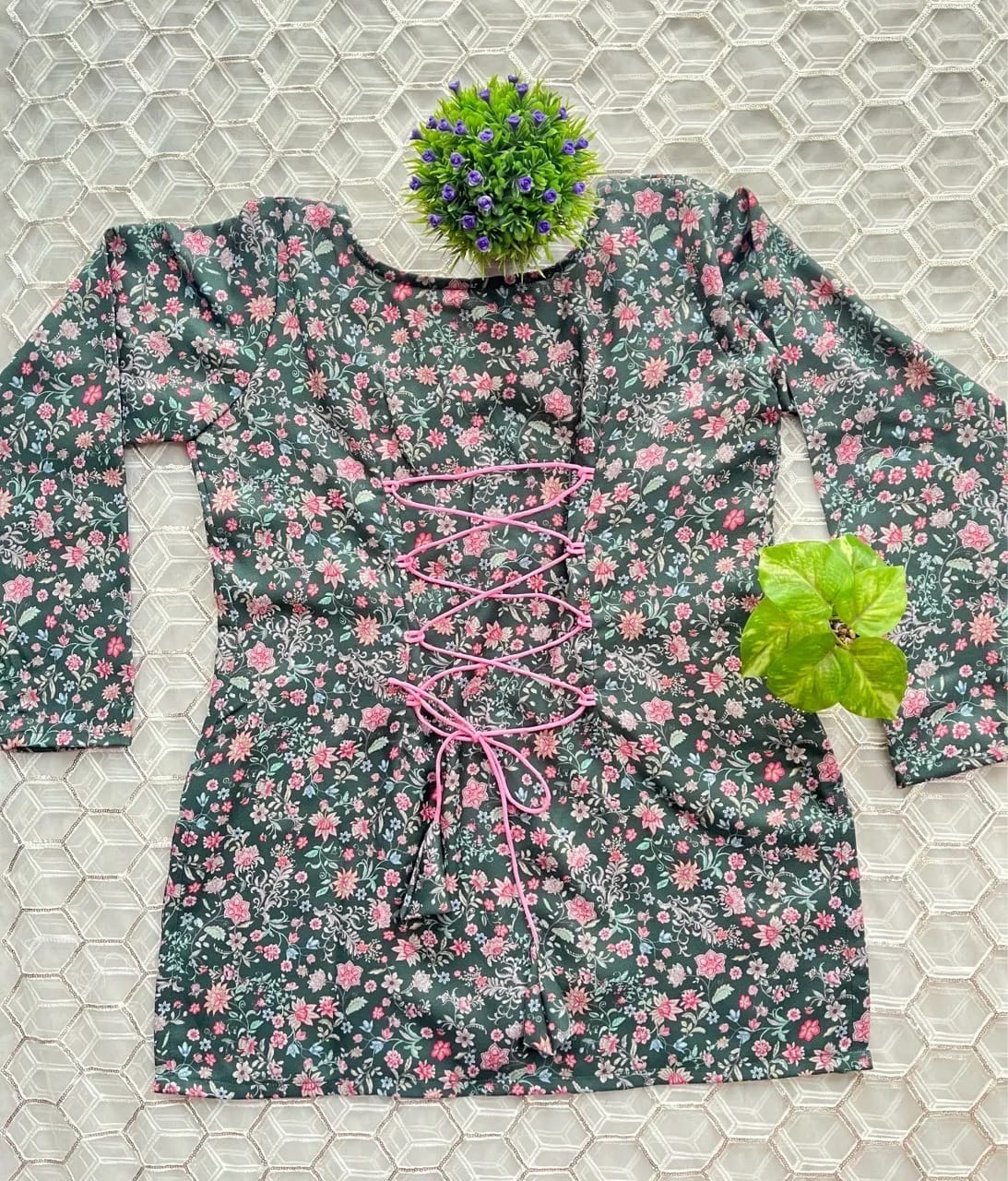 Woolen Corset Kurti with paan neck view 6